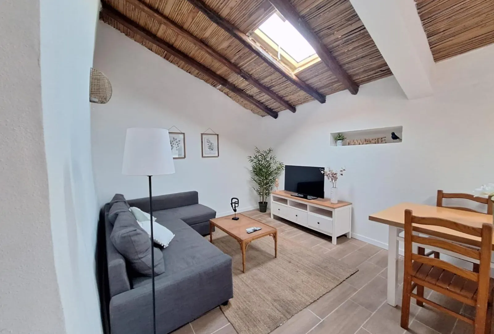 Typical House In Algarve 5M From Beach contacts